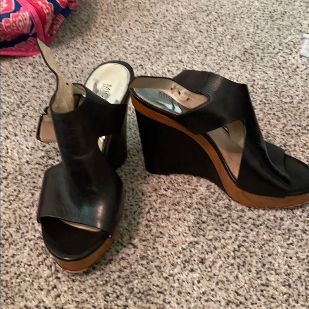 MICHAEL Michael Kors Black Wedges